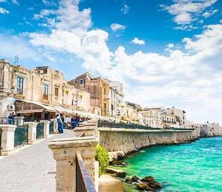 Aretusa Flat Ortigia